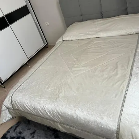 Private In Peshkopi, albania Daire *